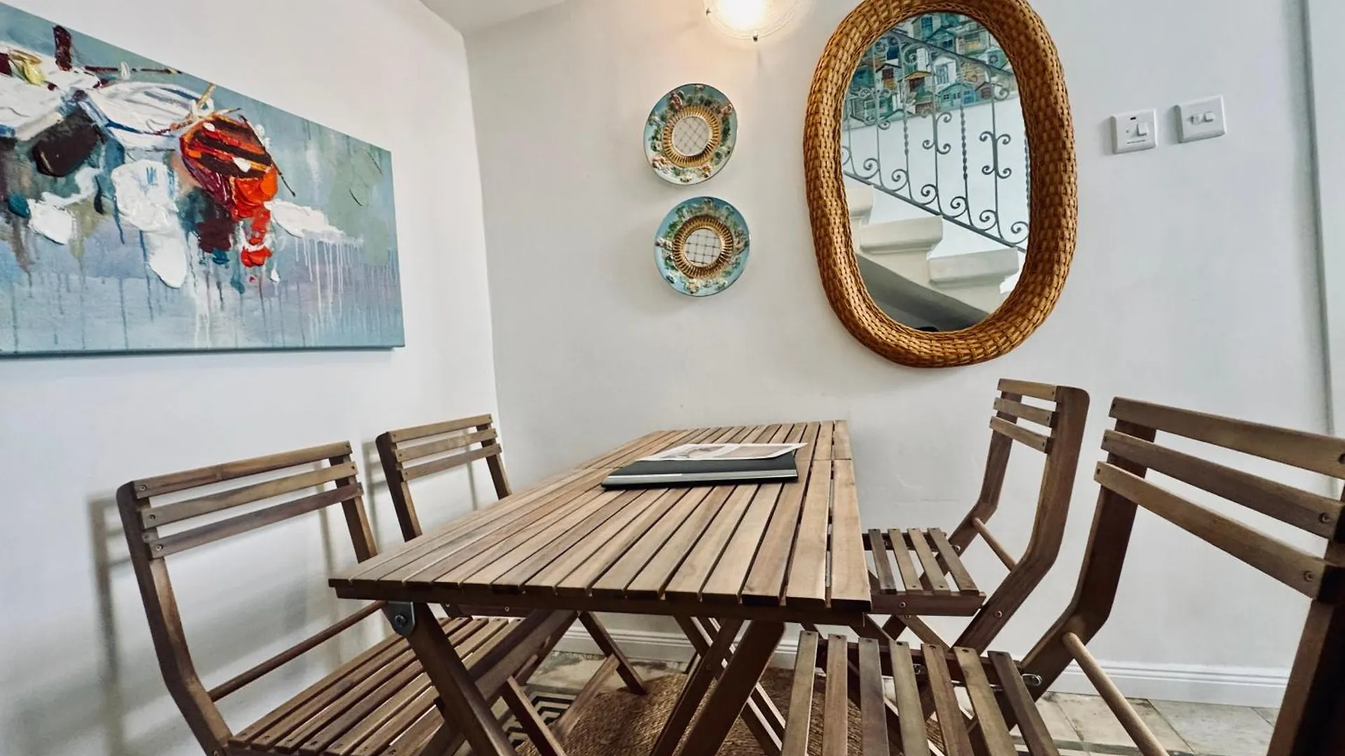 Entire House Highly Central Near Valletta - Holliday Planning Service - Adults, Family Historic, Gastronomical, Events & Summer Holidays - Wifi - Parking - Non-Sharing Msida Malta