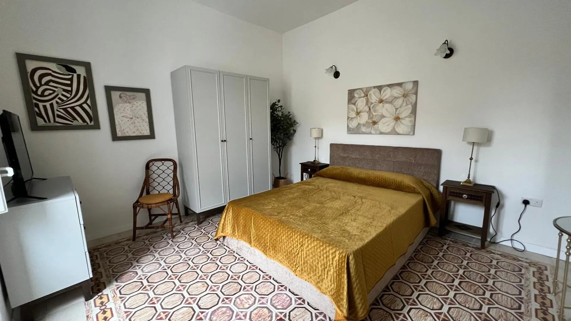 Holiday home Entire House Highly Central Near Valletta - Holliday Planning Service - Adults, Family Historic, Gastronomical, Events & Summer Holidays - Wifi - Parking - Non-Sharing Msida Malta
